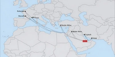 Analiza logistyczna Cieśniny Ormuz kluczowe punkty przeładunkowe i drogi transportu morskiego glinek ceramicznych.webp